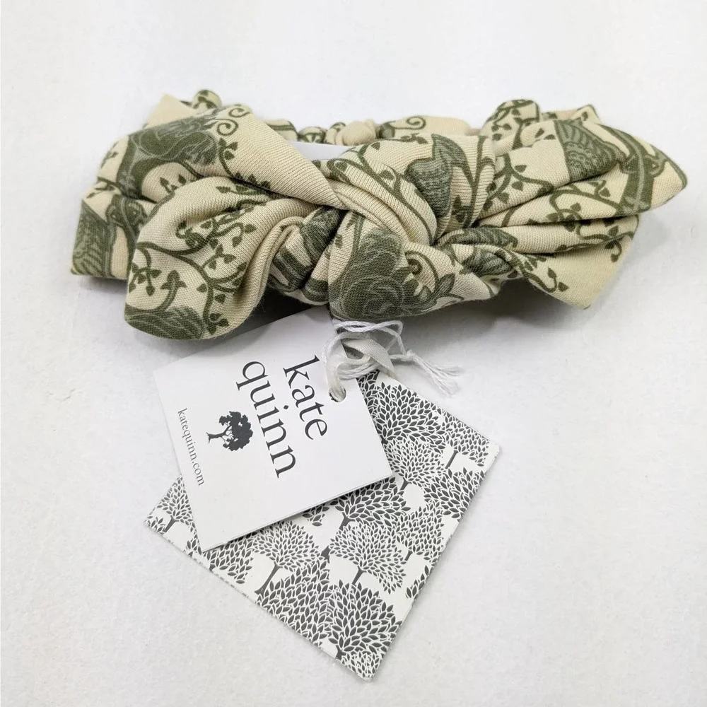 Kate Quinn Knotted Headband